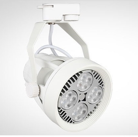 High Lumen 30W Led Spot Lighting 60 Hz IP44 , 30 ° school Led Track Spot Light